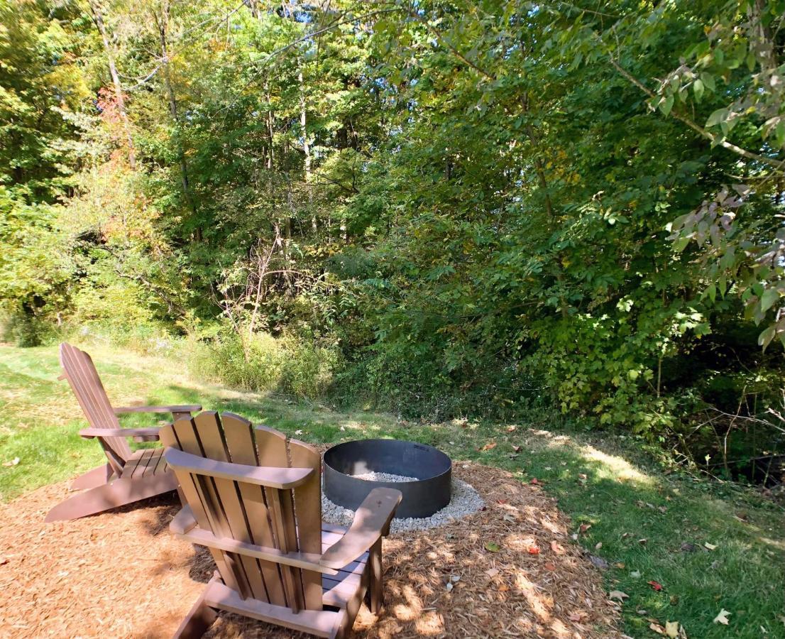 Sojourner'S Lodge & Log Cabin Suites Dundee 外观 照片